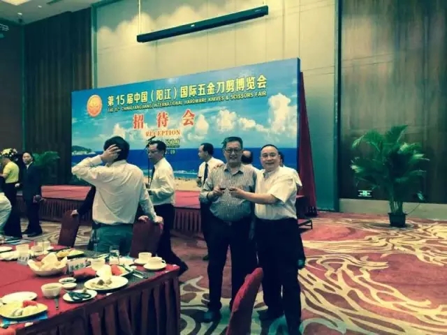 燃氣烤爐,旋轉爐,熱風(fēng)循環(huán)爐,冷凍醒發(fā)箱,起酥機,組合爐-賽思達-世界級烘焙設備品牌